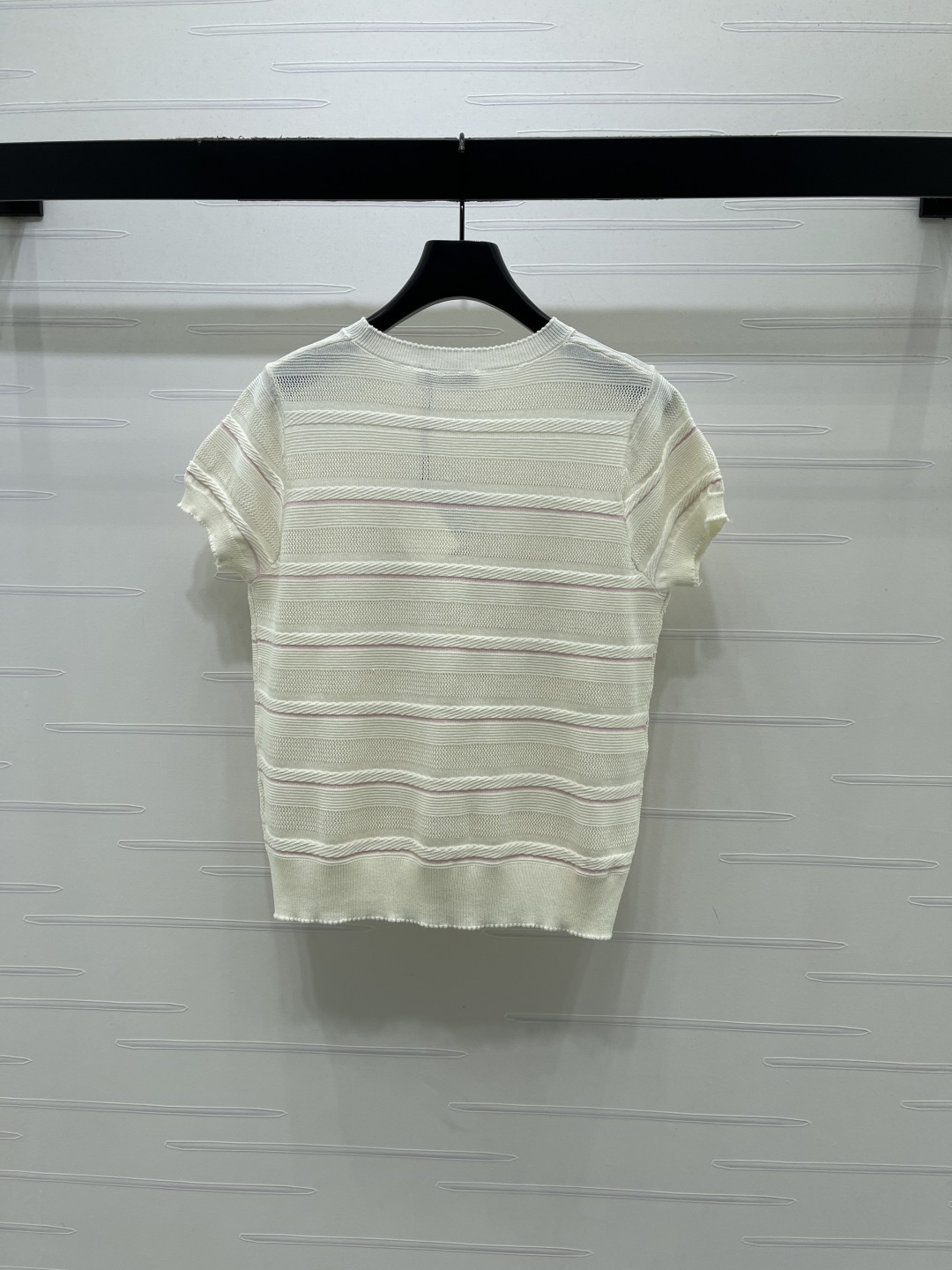 Women's short sleeves